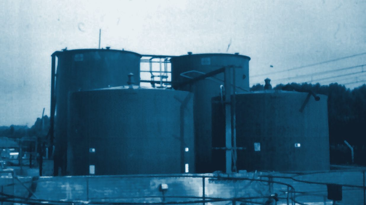 Storage tanks inside a concrete bund